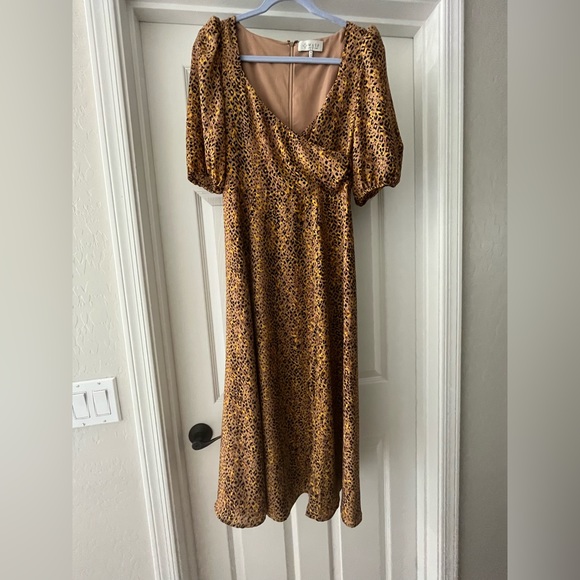 WAYF Dress| Leopard Print| Size: Small - Picture 6 of 6